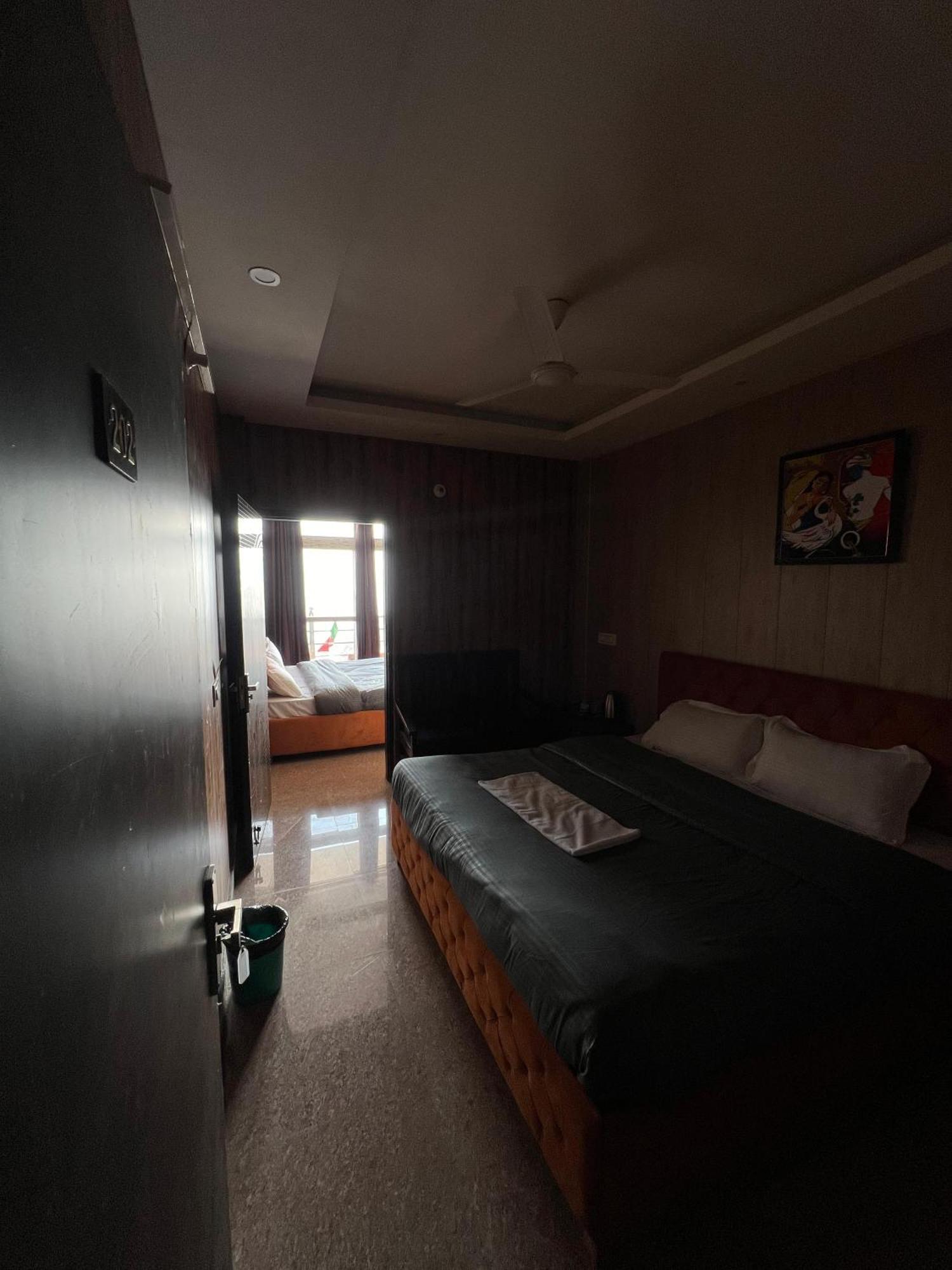 Hotel Mussoorie Gold Mary Δωμάτιο φωτογραφία